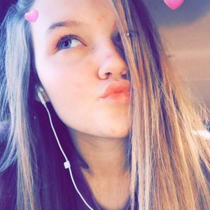 Meet your Posher, Abbie